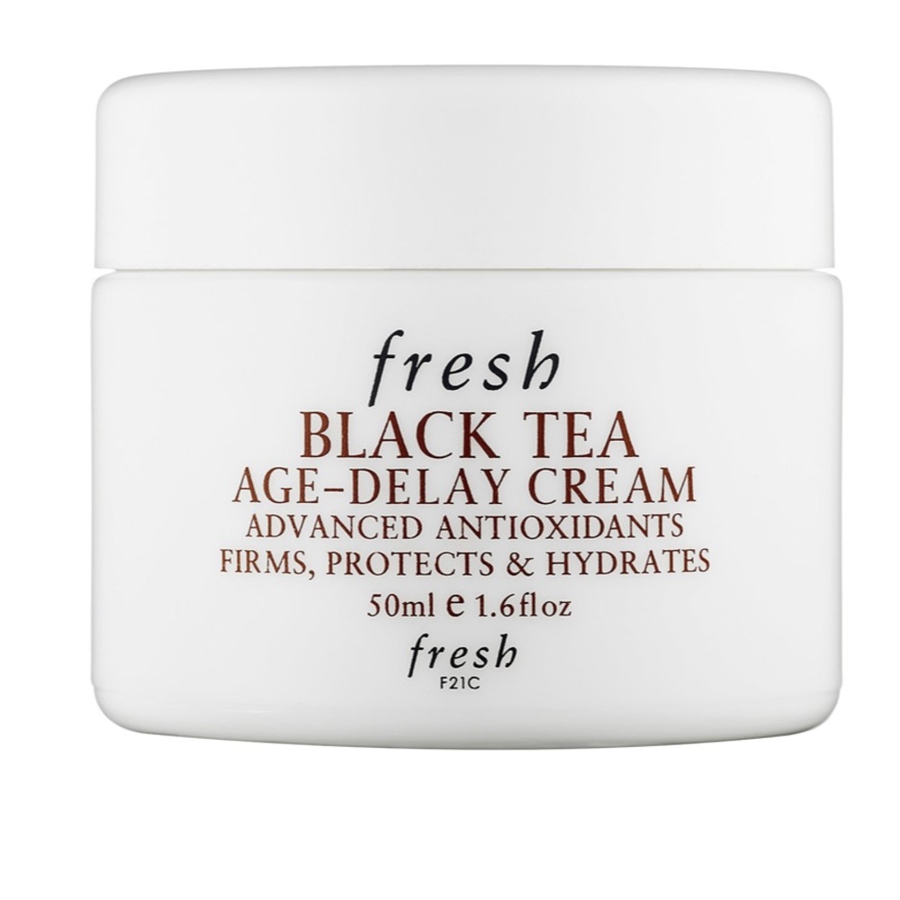 Fresh black tea concentrate age delay cream